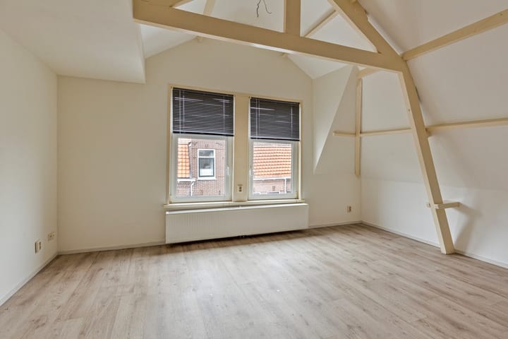 Foto 2 van Prins Hendrikstraat 92-A