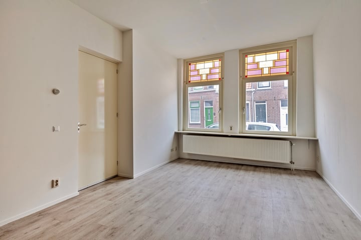 Bekijk foto 3 van Prins Hendrikstraat 92