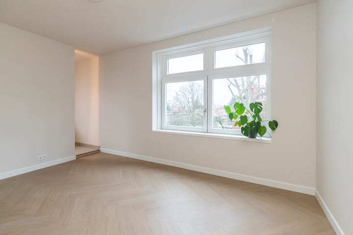 Foto 7 van Valkenboskade 679