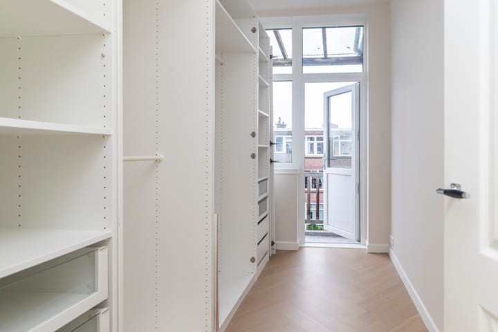 Foto 14 van Valkenboskade 679