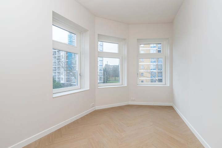 Foto 17 van Valkenboskade 679