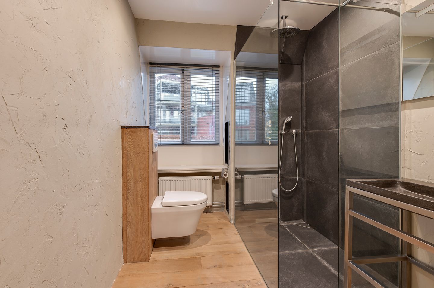 Photo 20 of Stationsweg 10