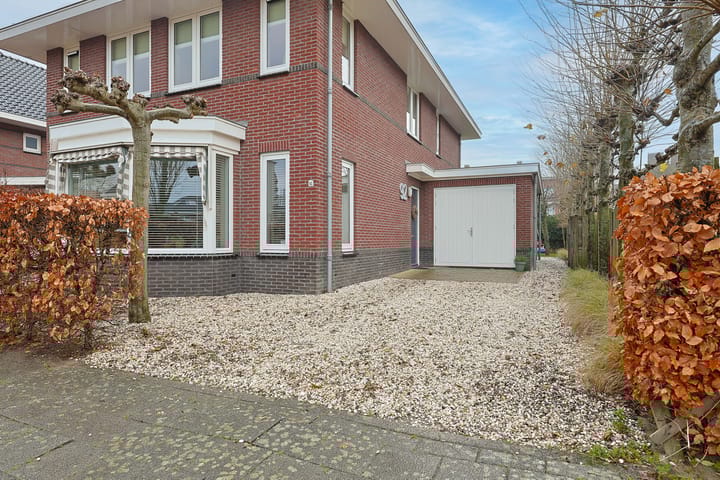 Foto 2 van van der Hoopstraat 92