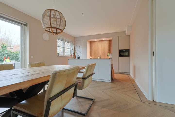 Foto 19 van van der Hoopstraat 92