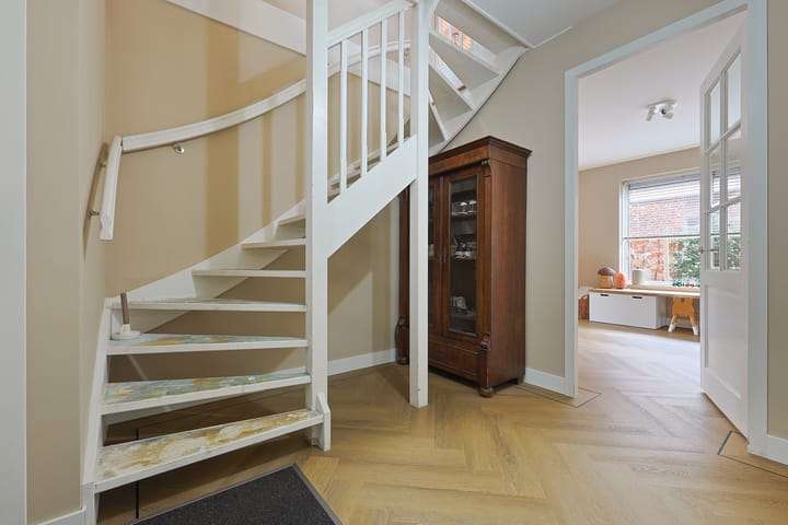 Foto 23 van van der Hoopstraat 92