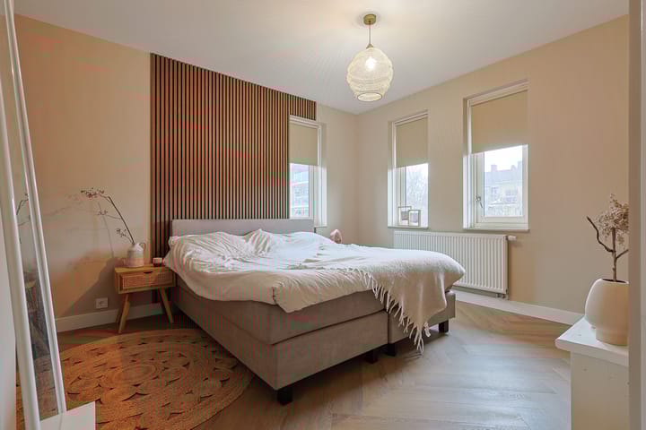 Foto 25 van van der Hoopstraat 92