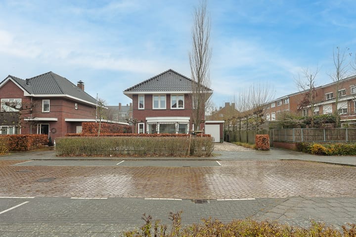 Foto 51 van van der Hoopstraat 92