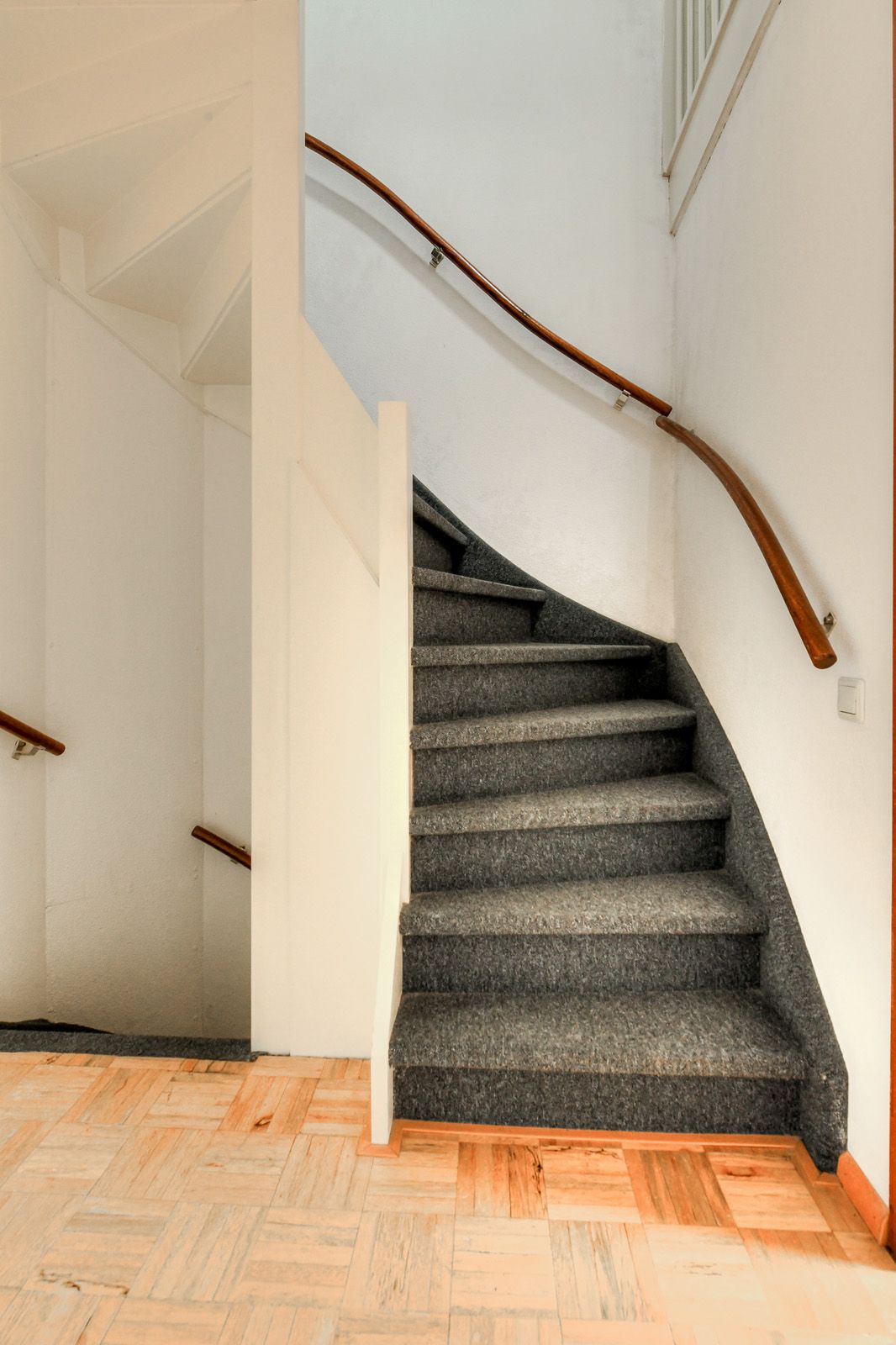 Photo 29 of Van Reesstraat 2-A