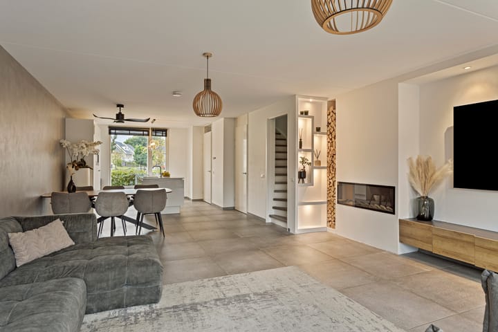 Foto 3 van Esculaaphof 56