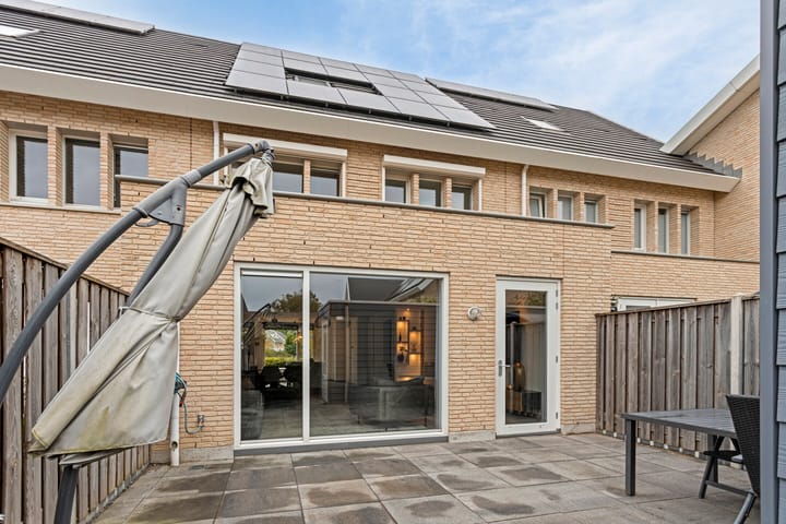 Foto 24 van Esculaaphof 56