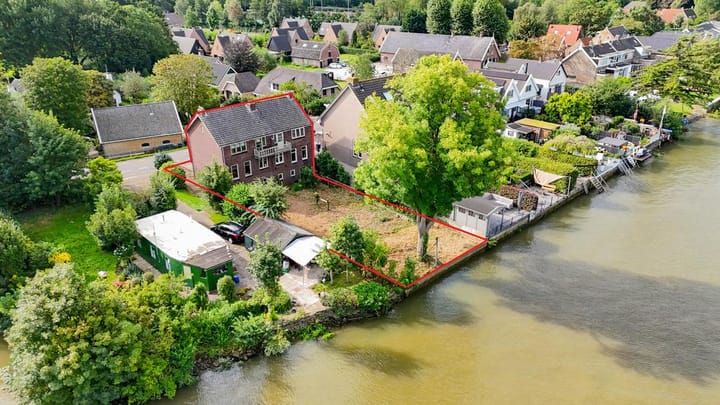 Foto 2 van IJsseldijk 239