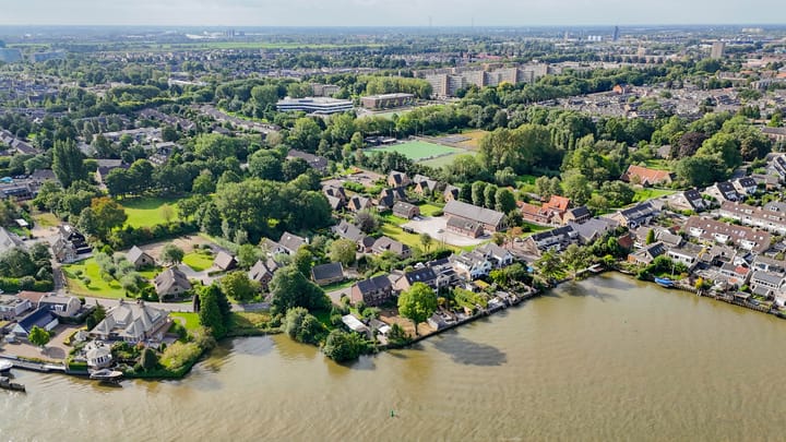 Foto 24 van IJsseldijk 239