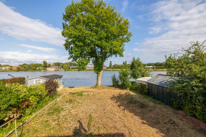 Foto 17 van IJsseldijk 239