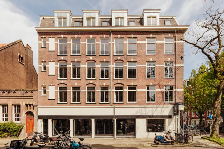 View photo 19 of Pieter Baststraat 5-1