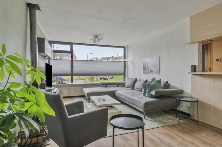 Foto 4 van Mezenlaan 6