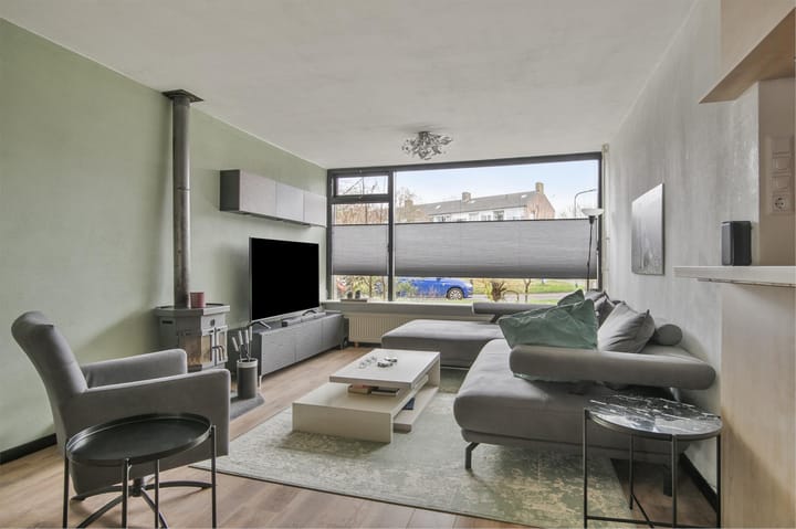 Foto 5 van Mezenlaan 6