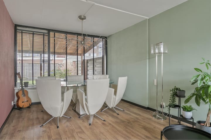 Foto 7 van Mezenlaan 6