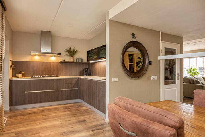 Foto 14 van Wim Sonneveldstraat 14