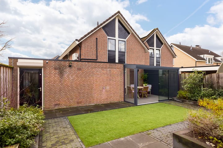 Foto 28 van Wim Sonneveldstraat 14