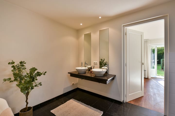 Foto 24 van Koewijzend 22-A