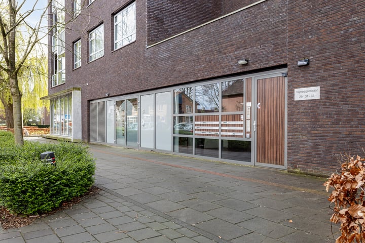 Bekijk foto 35 van Nijmeegsestraat 31-G