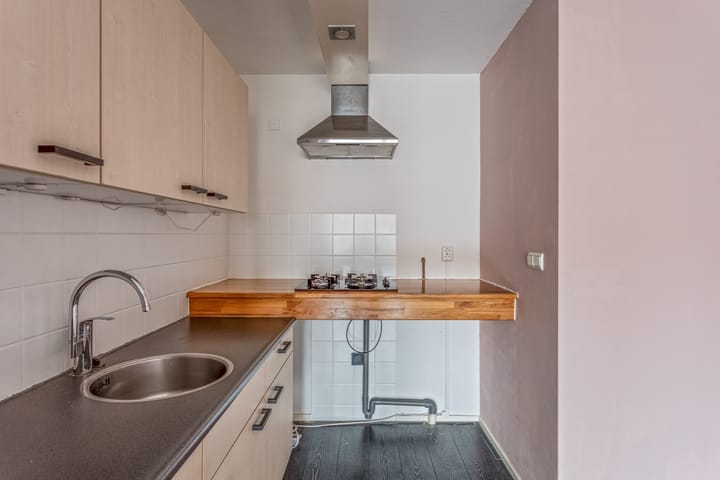 Photo 14 of Kapelstraat 95