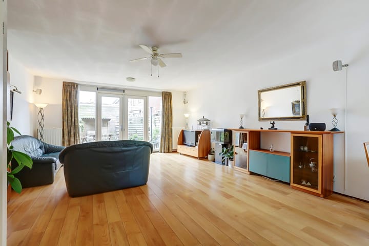 Foto 3 van Henk Kompagnelaan 80