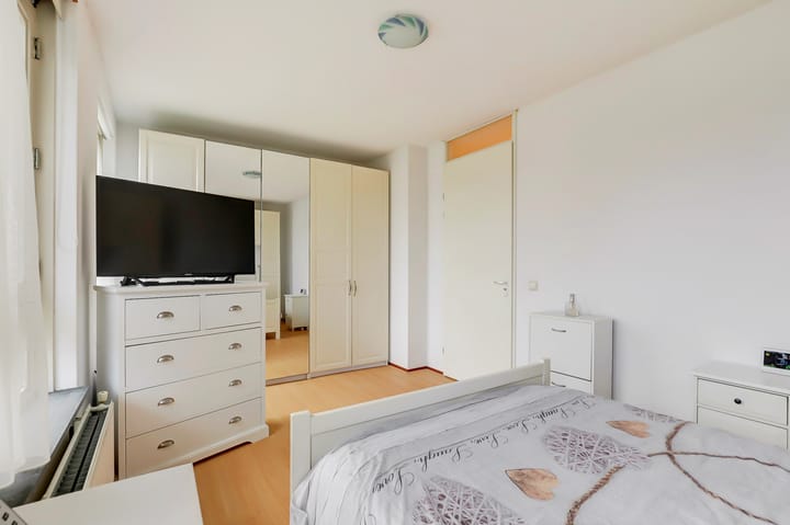 Foto 25 van Henk Kompagnelaan 80