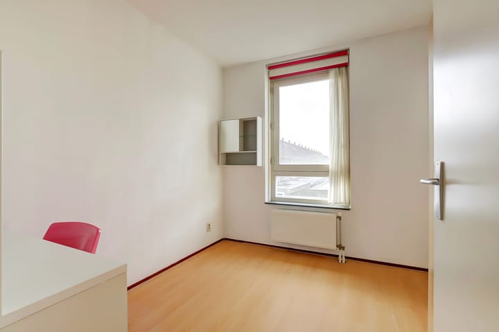 Foto 31 van Henk Kompagnelaan 80