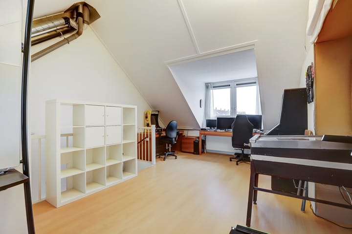 Foto 36 van Henk Kompagnelaan 80