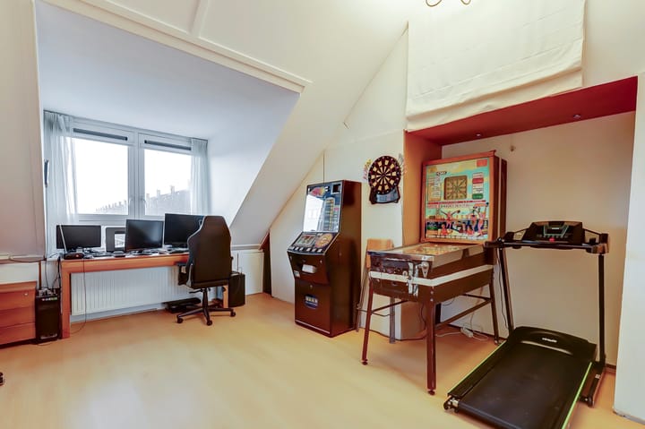 Foto 39 van Henk Kompagnelaan 80