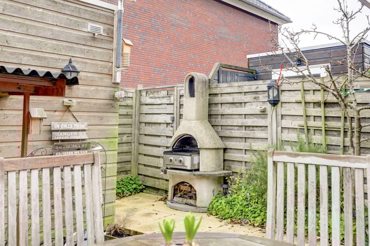 Foto 42 van Henk Kompagnelaan 80