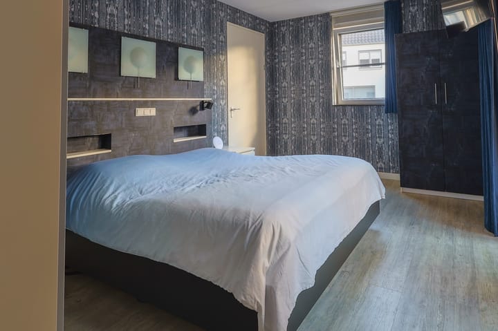 Foto 21 van Parallelweg 6-B