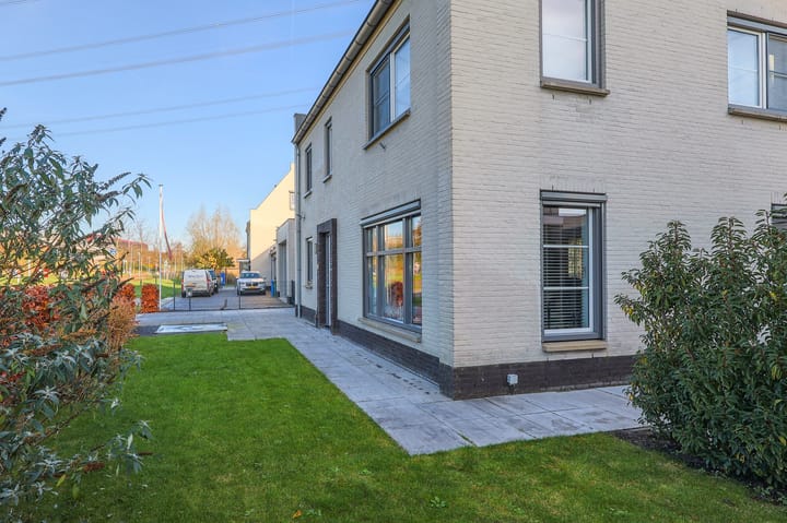 Foto 56 van Parallelweg 6-B