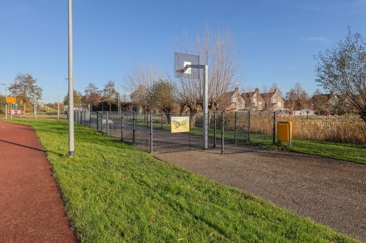 Foto 59 van Parallelweg 6-B