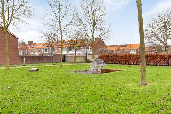 Foto 40 van Gilbert van Zinnikstraat 64