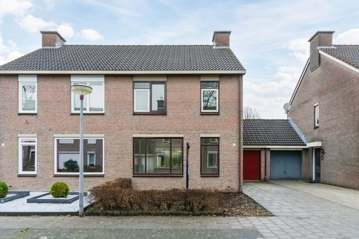 Foto 3 van Angerslaan 22