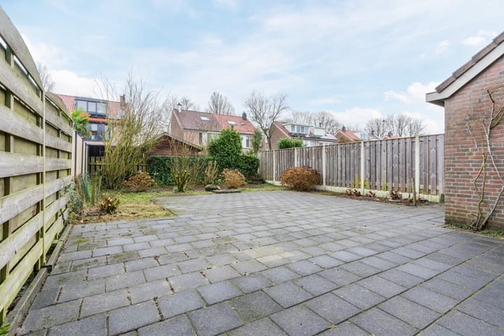 Foto 35 van Angerslaan 22