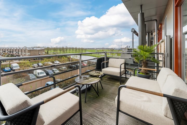 Foto 20 van Plecht 100