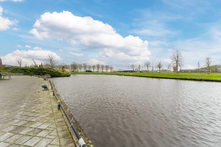 Foto 24 van Plecht 100