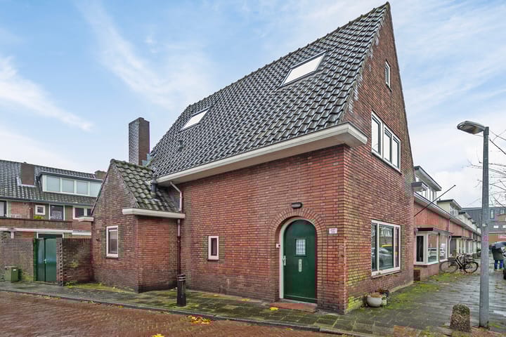 Foto 15 van Mgr. Van de Weteringstraat 28