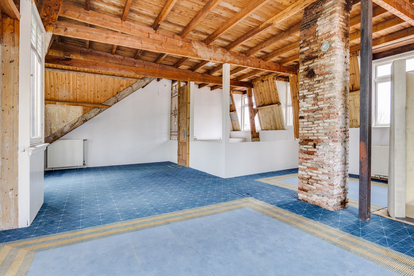 Photo 19 of Noordereinde 249