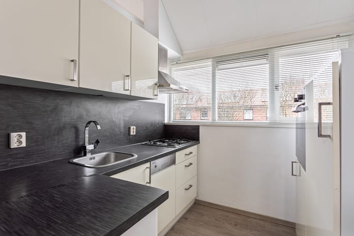 Foto 3 van Jan van Galenstraat 4