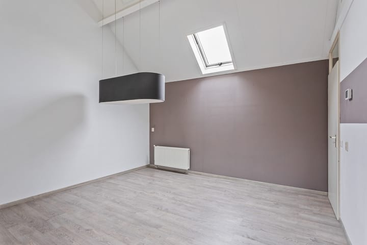 Photo 7 of Jan van Galenstraat 4