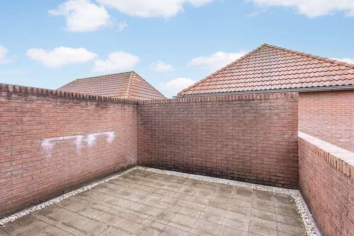 Photo 12 of Jan van Galenstraat 4