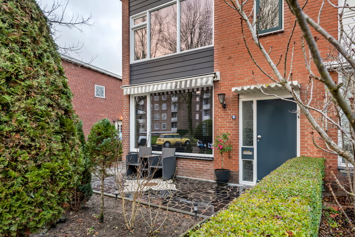 Bekijk foto 4 van Hertog Eduardstraat 6