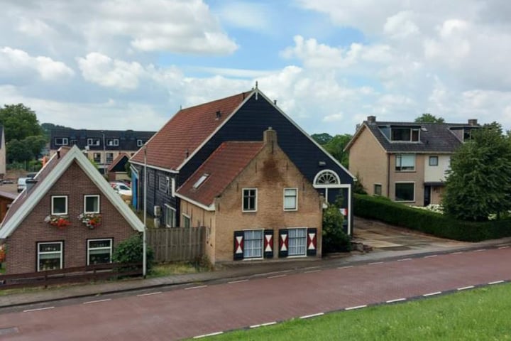 View photo 11 of Arent van Lierstraat 26-A