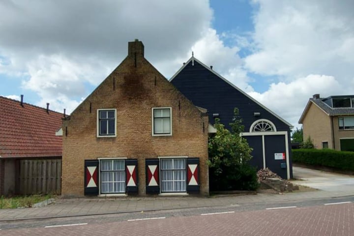 View photo 12 of Arent van Lierstraat 26-A