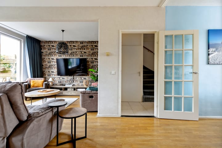 Foto 15 van Rijswijkstraat 8