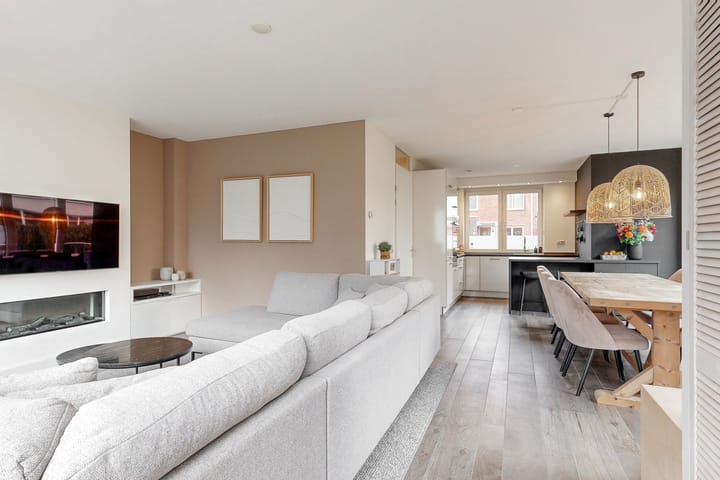 Foto 9 van Lijndraaierhof 1